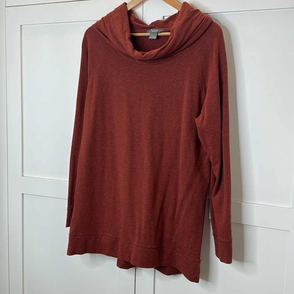 Natural Reflections Long Sleeve Loose Turtleneck Rust Sweatshirt Size: Large - Picture 4 of 10